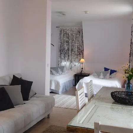 Boutique Tavis, Check In Olavinkatu 8 Savonlinna