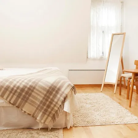 Hotel Boutique Tavis, Check In Olavinkatu 8 Savonlinna