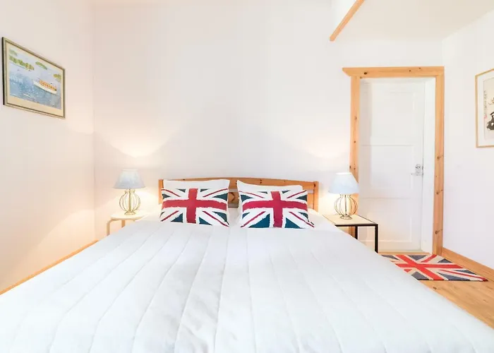 Boutique Tavis, Check In Olavinkatu 8 Hotel